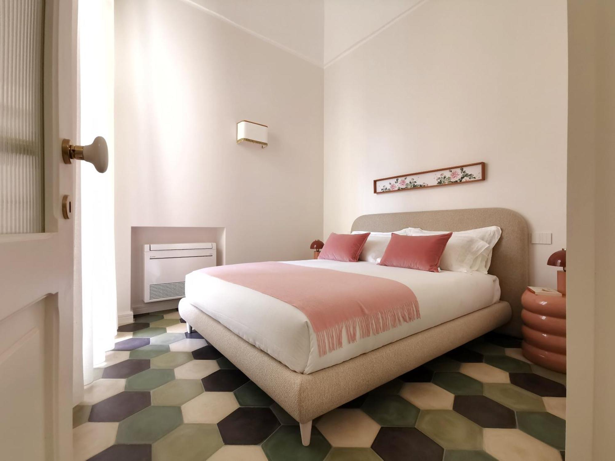 Coniger 4 In Centro Con Wi-fi E Smart Tv *