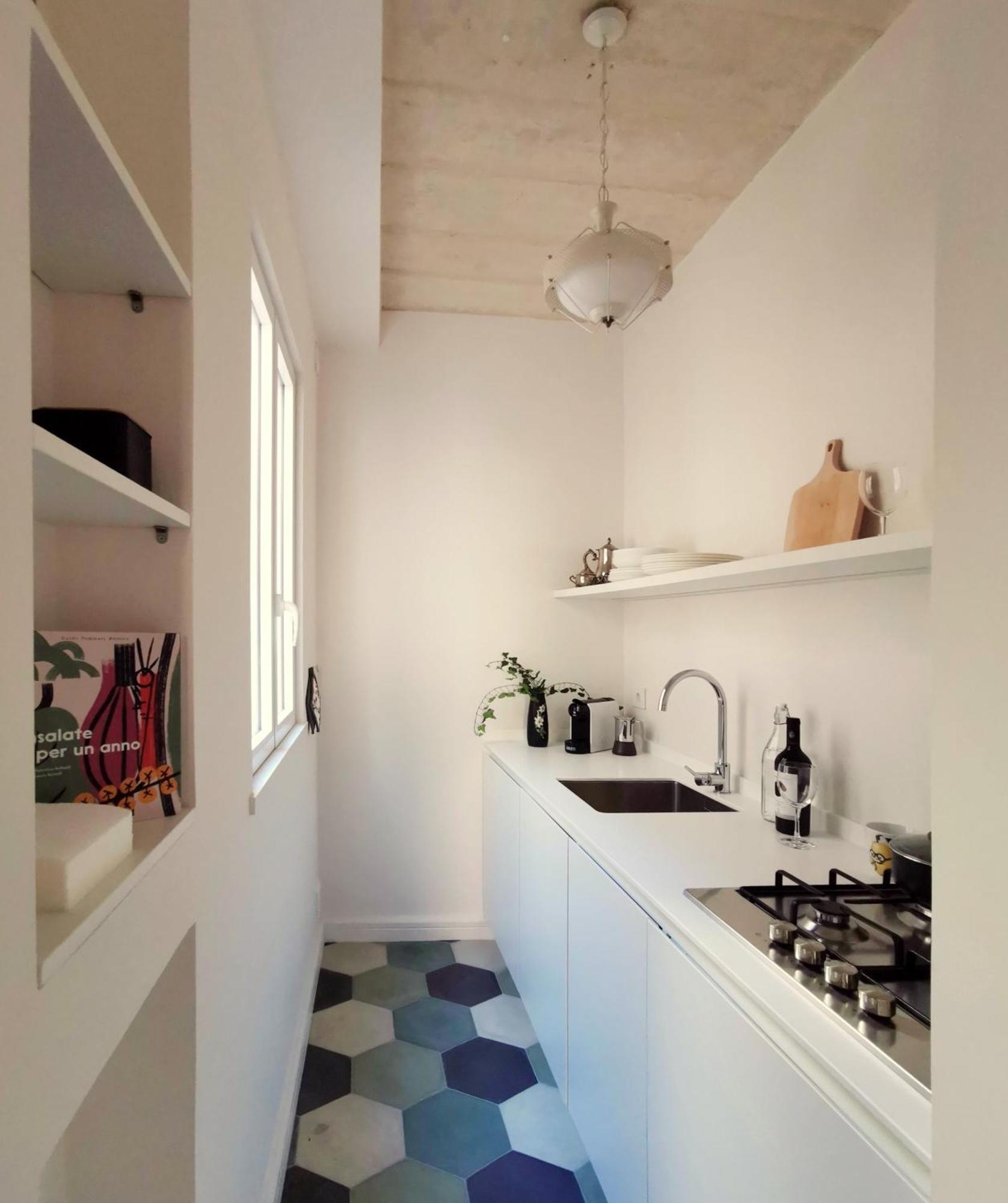 Coniger 4 In Centro Con Wi-fi E Smart Tv Lecce